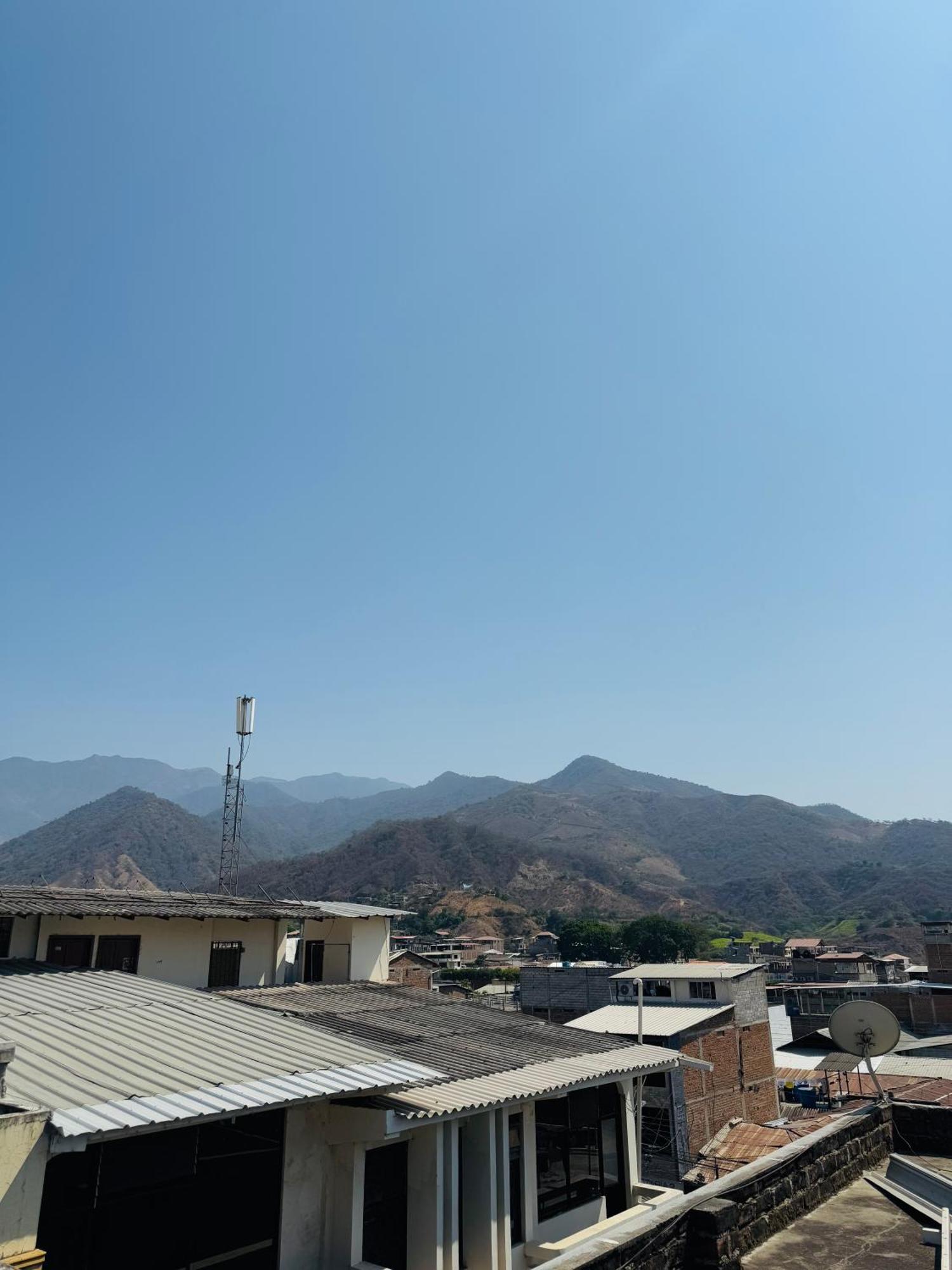 Mini Suite En El Centro De La Ciudad Macara エクステリア 写真